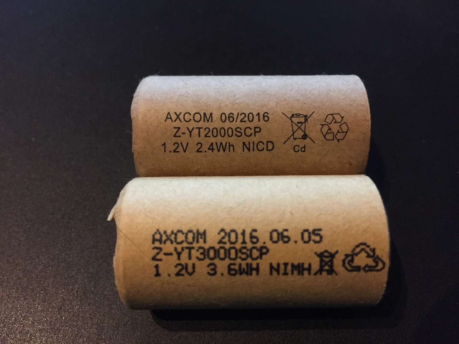 Axcom Sub-C: NiCd- und NiMH-Zellen